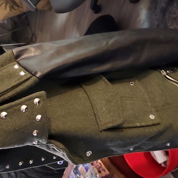 L2 women's jacket - Picture 3 of 4